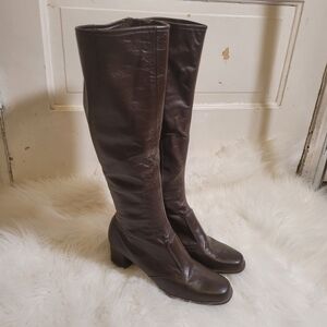 Vtg Chic Cobbies Knee High Boots